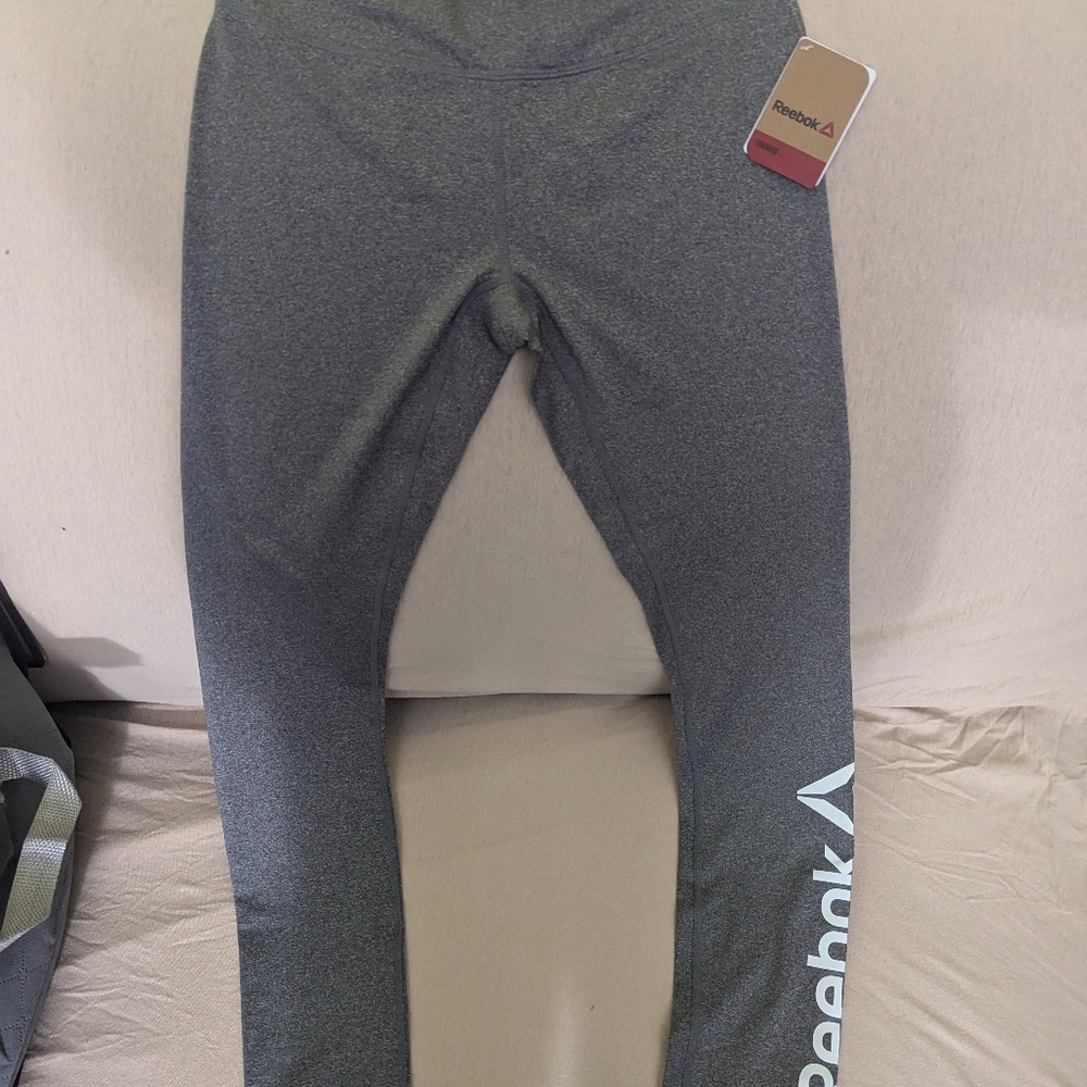 Reebok women's small gray leggings